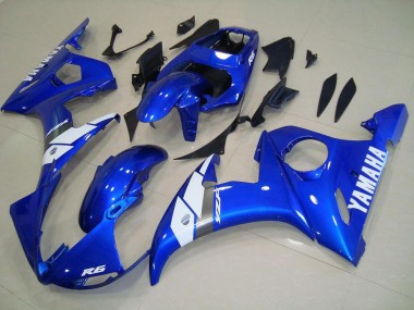 Blau R6 03-05 Verkleidungen
