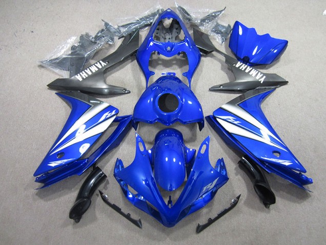 Blau Weiß R1 07-08 Verkleidungen Blau Weiß R1 07-08 Verkleidungen