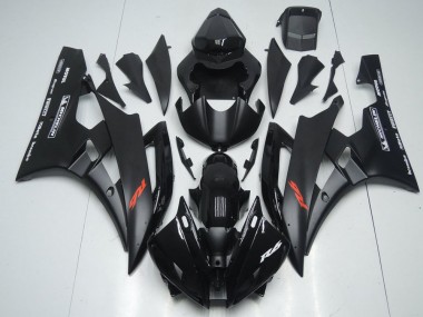 Matt Schwarz und Glänzendes Schwarz R6 06-07 Verkleidungen
