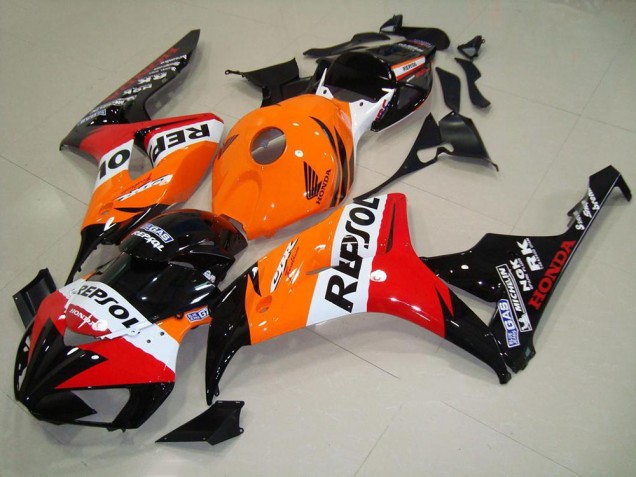 Repsol CBR 1000 RR 06-07 Verkleidungen Komplett Sets Repsol CBR 1000 RR 06-07 Verkleidungen Komplett Sets