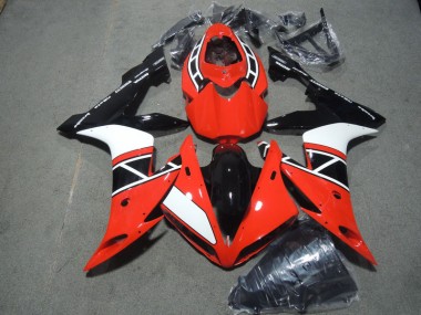 Rot Weiß Schwarz R1 04-06 Verkleidung