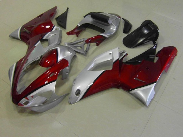 Rot und Silber R1 00-01 Verkleidungen Rot und Silber R1 00-01 Verkleidungen