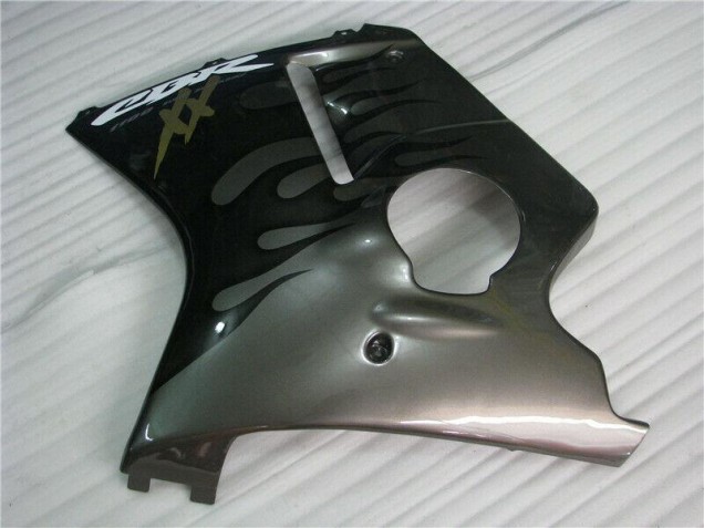 Schwarz CBR 1100 XX 96-07 Vollverkleidung