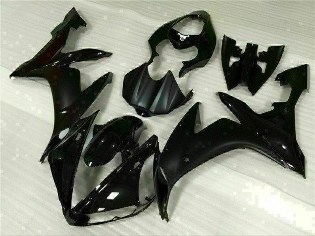 Schwarz R1 04-06 Vollverkleidung