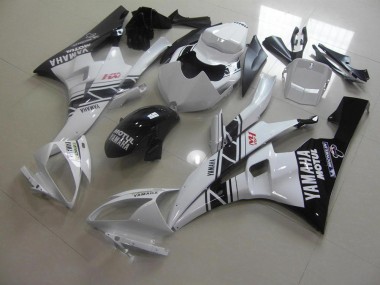 Schwarz Weiß R6 06-07 Verkleidung