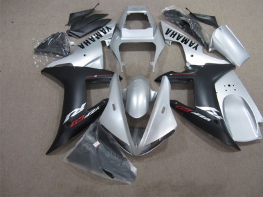 Silber Schwarz R1 04-06 Verkleidungen