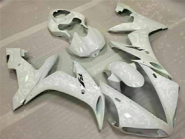 Weiß R1 04-06 Verkleidungen Weiß R1 04-06 Verkleidungen
